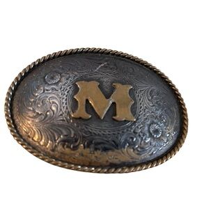 Elegant Silver and Gold Belt Buckle
